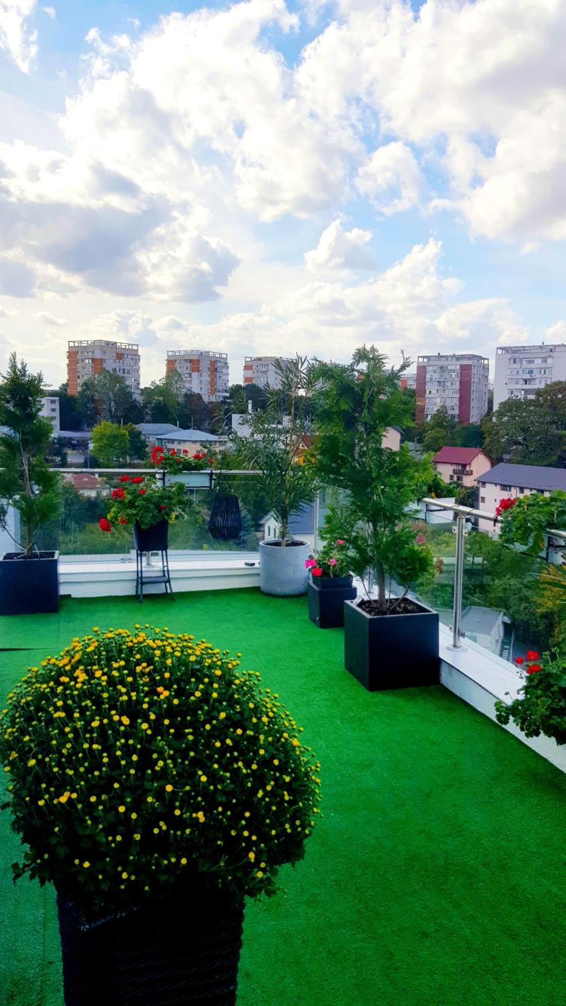 Ferienwohnung Penthouse View Aeroport Iasi Exterior foto